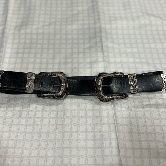 Good condition - Picture 2 of 3